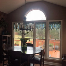 Kitchen Eat-In Area