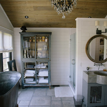 A Charming Farmhouse in Nashville, TN