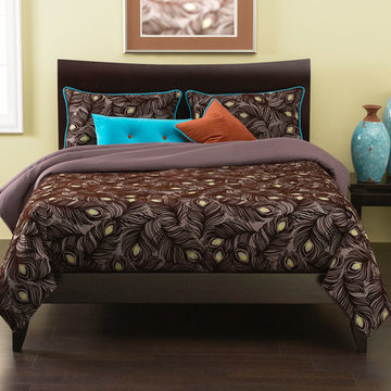 Plush Plumes Bedding Set