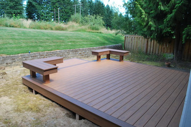 TimberTech deck with built in benches and BBQ extention
