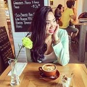 Fifi Anggraini's photo