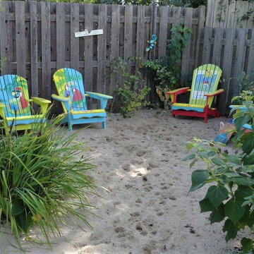 West Chicago 'Tropical' Poolside Plantings