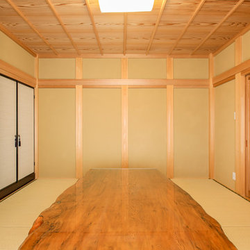 芯壁の和室