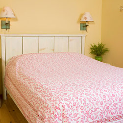 Attiser - Pink Floral BedSheets - Bedroom Products