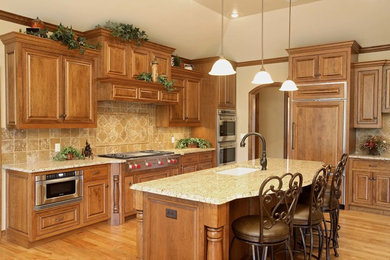 Example of a classic kitchen design in Other