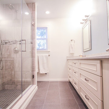 Custom Dura Supreme Vanity in 'Antique White'
