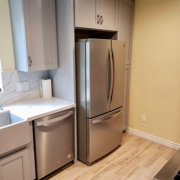 G-SHAPED KITCHEN REMODELING