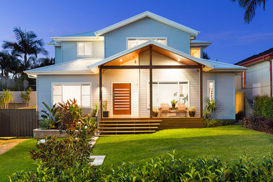 Design ideas for a beach style home design in Sydney.