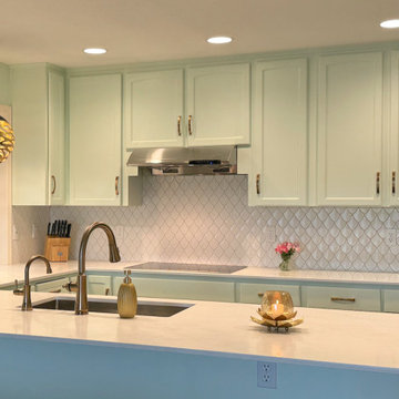 Kitchen at Sauvie Island offers fresh, organic vibes