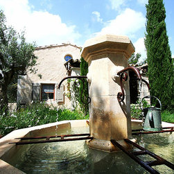 Landscaping Mediterranean Style - Outdoor Fountains And Ponds