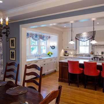 East Harriet Residence