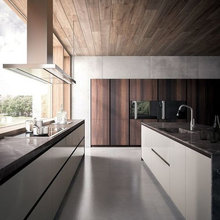Kitchen, Island Bench & Storage