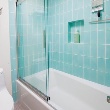 4x8 Aqua Tile Bathroom