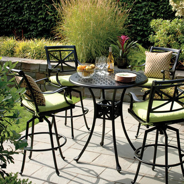 Outdoor Dining Metal Pub Table