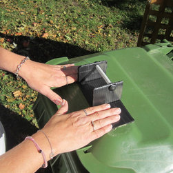 Do It Yourself bin lid to storage lid attachment kit - Products