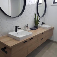 Summer Home Bathroom