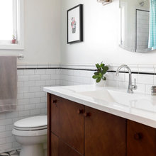 Main bathroom