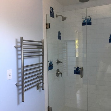 De Morgan Ships Master Bath
