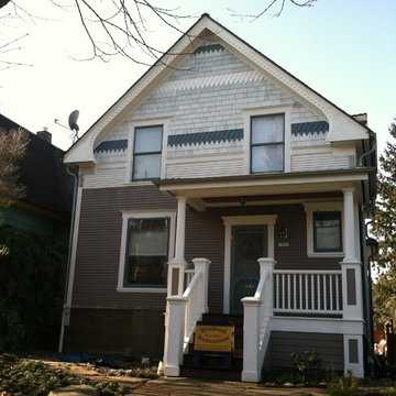 Historic Home exterior custom molding installation by Master Carpenter Westbrook