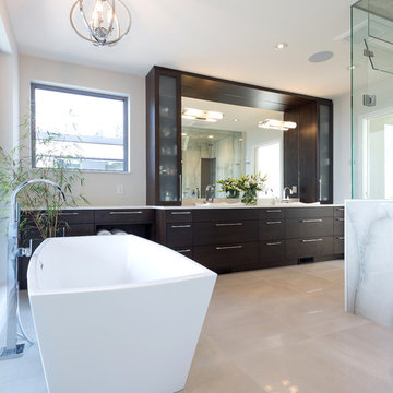 Bathroom - North Vancouver Heights