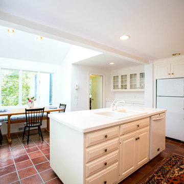 24 Claypit Hill Road, Wayland, MA