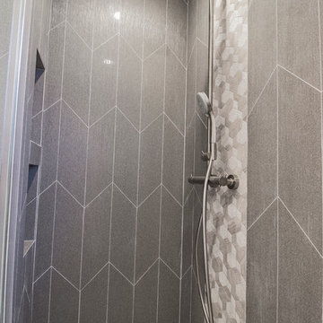 Modern bath in Whittier, CA