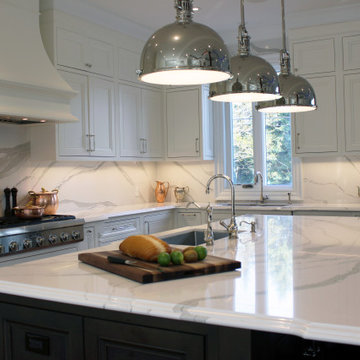 Face framed, solid wood painted kitchen remodeling. Thornhill 2019