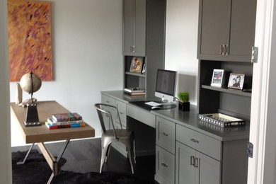 Inspiration for a home office remodel in Chicago