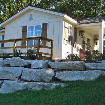 Cape Cod on Riverbluff
