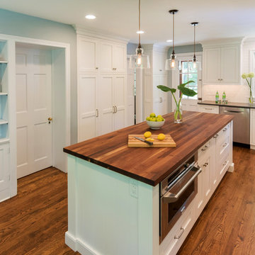Media, PA - Classic & Casual White Kitchen
