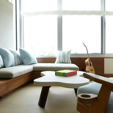 second floor lounge