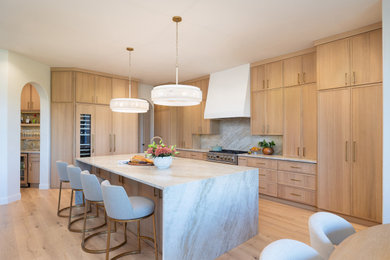 Transitional kitchen photo in Austin