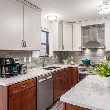 Transitional Hybrid Kitchen Remodel Done in a Two-Tone Color
