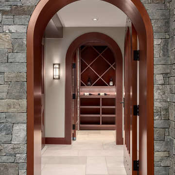 Grand Mountain Lodge