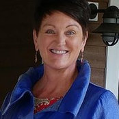 Kelly Commet's photo