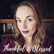 Julie Pompom's photo