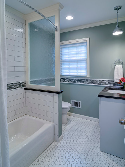 30 Best Small Traditional Bathroom Ideas & Photos Houzz