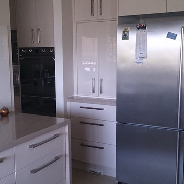 Rowville kitchen & butler's pantry