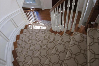 Staircase - mid-sized traditional staircase idea in Orange County
