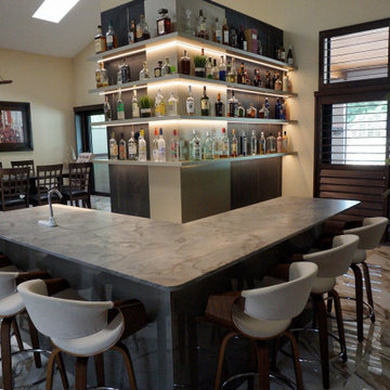 Delray Bar!