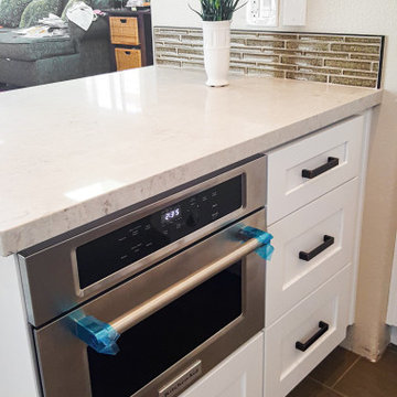 Farmhouse kitchen in Redondo Beach