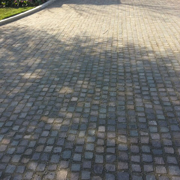 Porfido Cobblestone Driveway