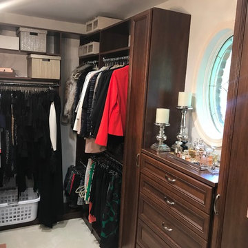 Sexy Shoes! Sexy Closet!