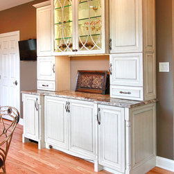 Chester Springs, PA - Traditional - Kitchen - Kitchen Cabinetry