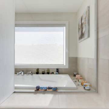 Emmett Road Custom Home Ensuite Bathroom