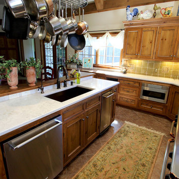 Silestone Countertops on Existing Kitchen Cabinets ~ Akron, OH