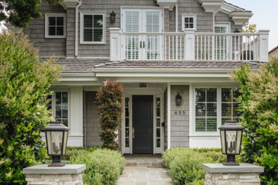 Inspiration for a coastal exterior home remodel in Los Angeles