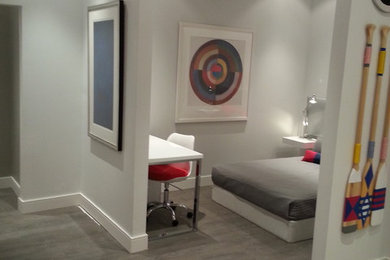 Minimalist home design photo in Toronto