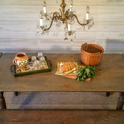 Monroe Farmhouse - Products