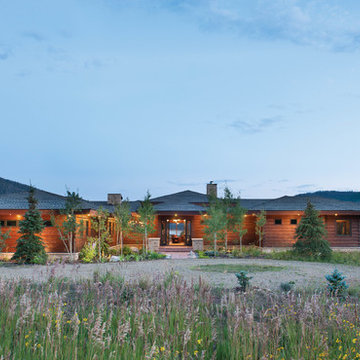 Mountain Modern Log Home: The Hahn's Peak Residence - Exterior